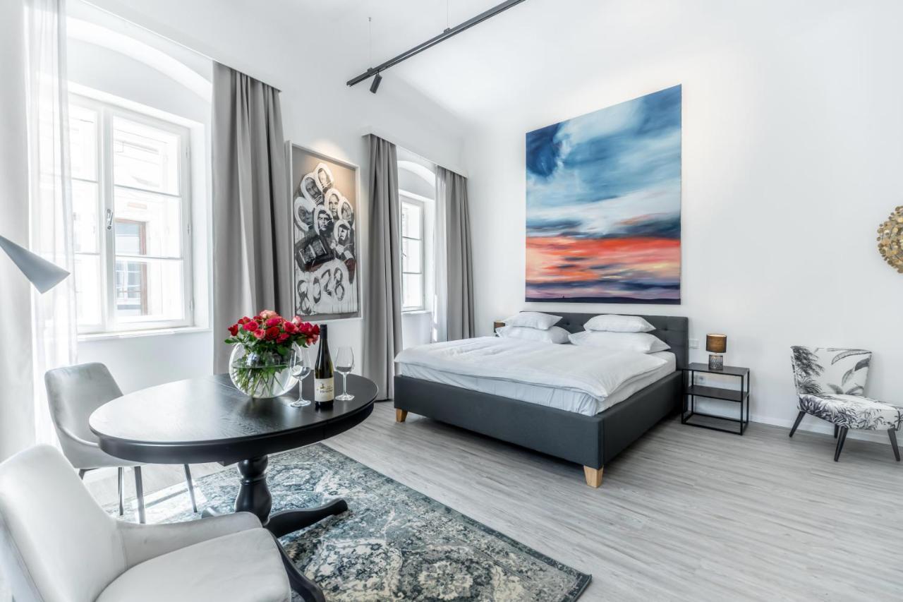 Smile Apartments “Art Collection“ Krems an der Donau Exterior photo