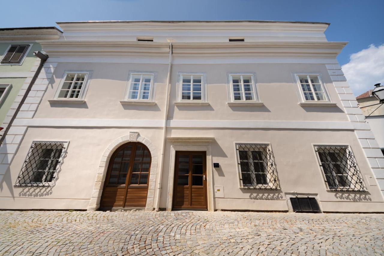 Smile Apartments “Art Collection“ Krems an der Donau Exterior photo
