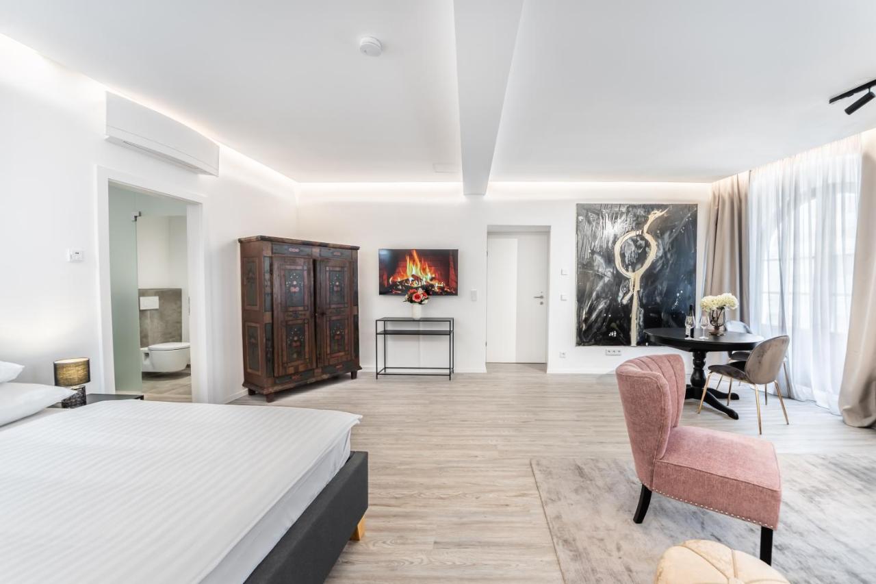 Smile Apartments “Art Collection“ Krems an der Donau Exterior photo